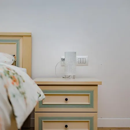 Modern Oasis Near Park & Stadium 公寓