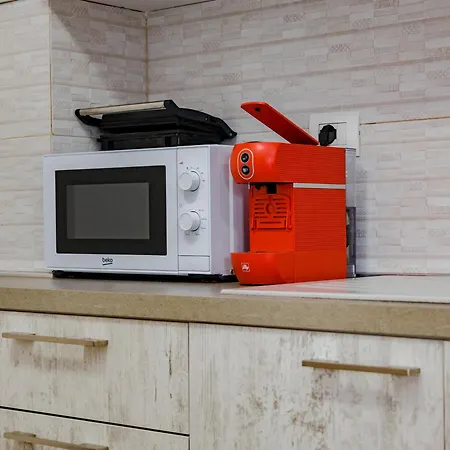 Modern Oasis Near Park & Stadium