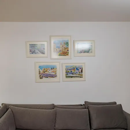 Modern Oasis Near Park & Stadium