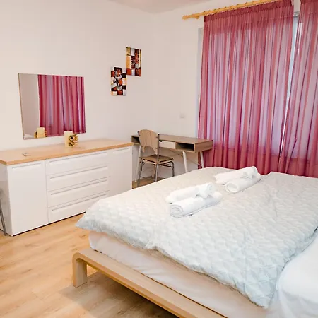 Daire Modern Oasis Near Park & Stadium *