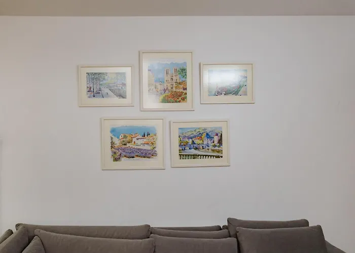 Modern Oasis Near Park & Stadium